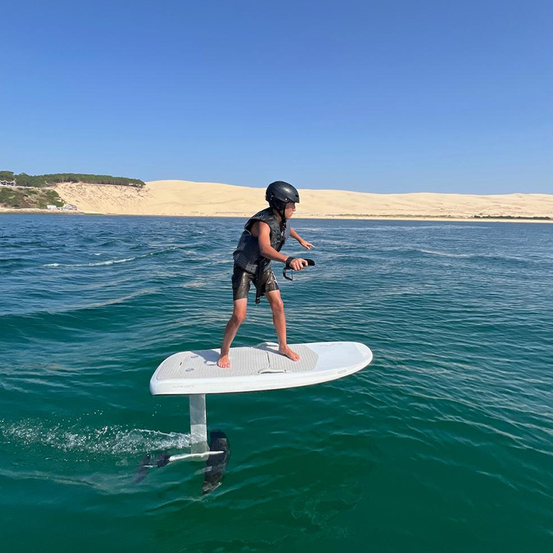 e-Foil enfant et adulte près de la Dune du Pilat